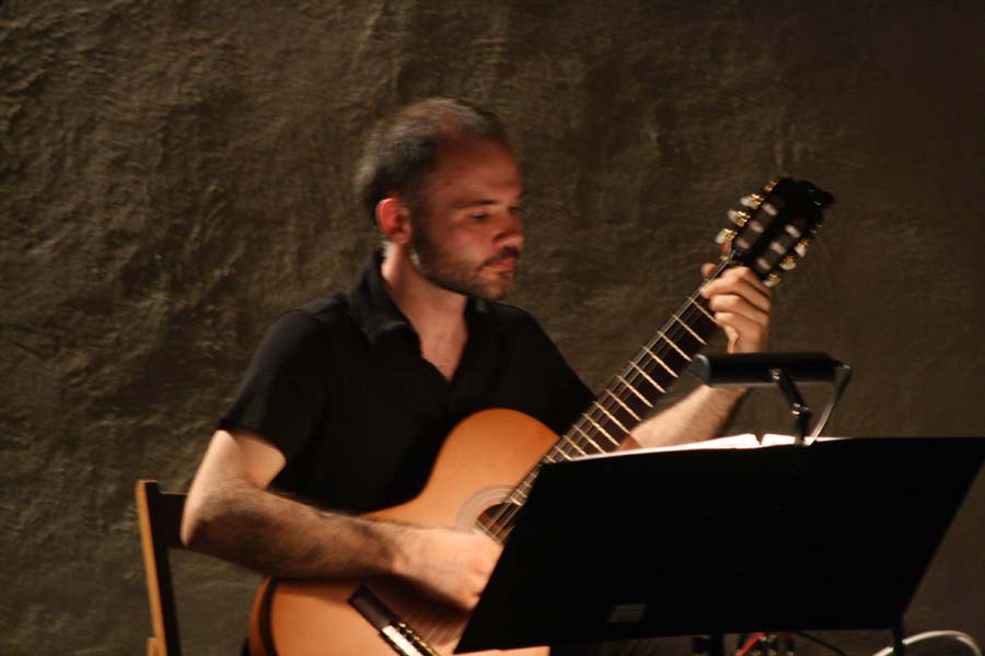 enzo crotti - italian guitarist